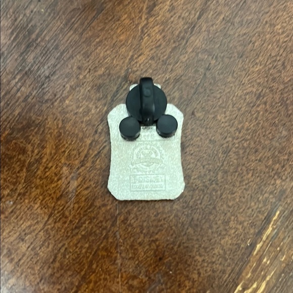 Tiana Pin - Picture 2 of 2